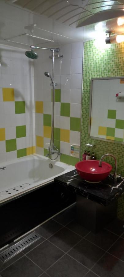 Design Motel T Ульсан Екстер'єр фото